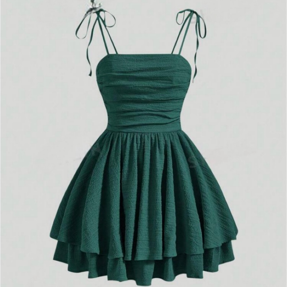Solid tie shoulder ruched layered ruffle hem cami dress